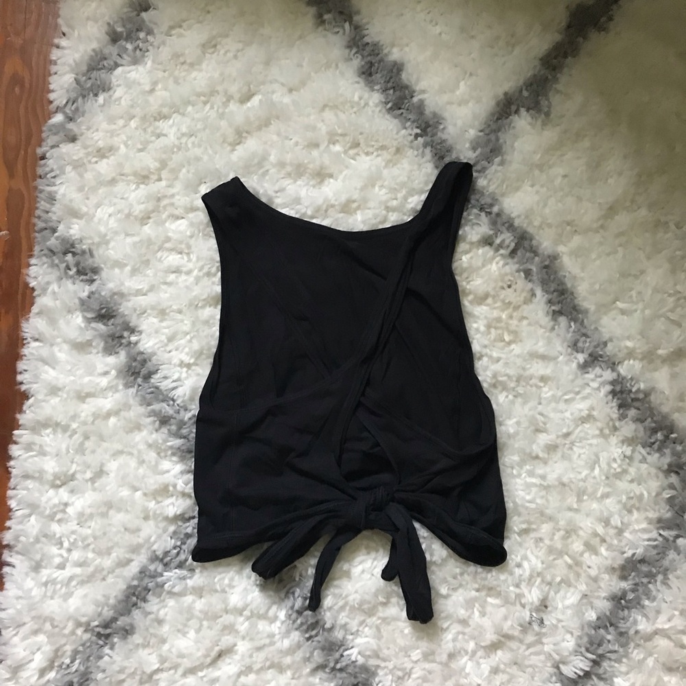 Lululemon Tie Back Crop Top